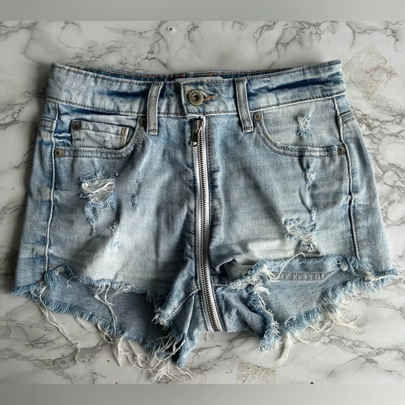 PISTOLA Winston Utopia Zip Short Distressed High Rise Boyfriend Light Wash Sz 24 - Picture 1 of 13